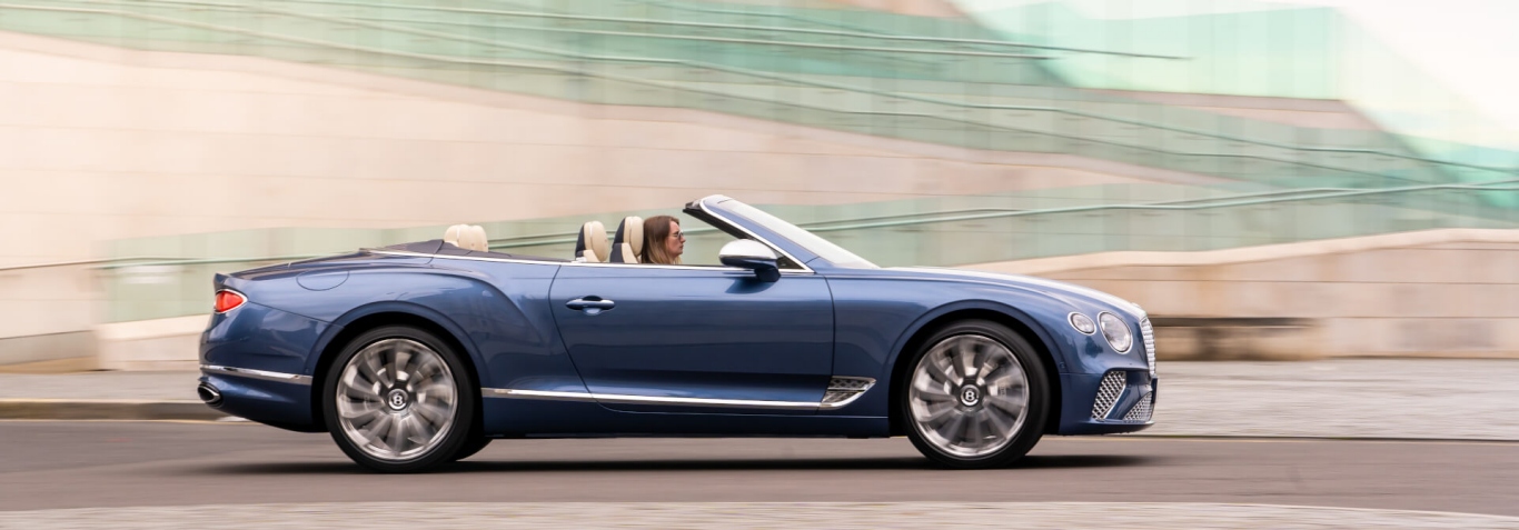 YOUR CHOICE OF V8 OR W12 ENGINE